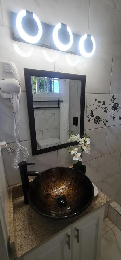 Appartamento El Rincon Tunapuna Village Esterno foto